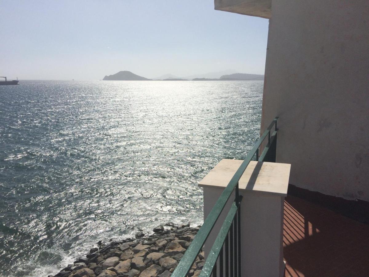 Bed and Breakfast The Reef House Pozzuoli Exteriér fotografie